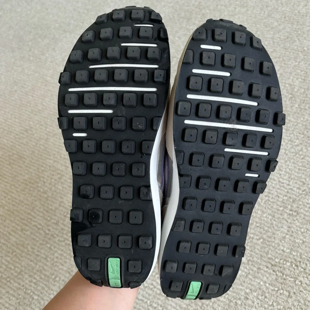 Nike Waffle One - Picture 3 of 8